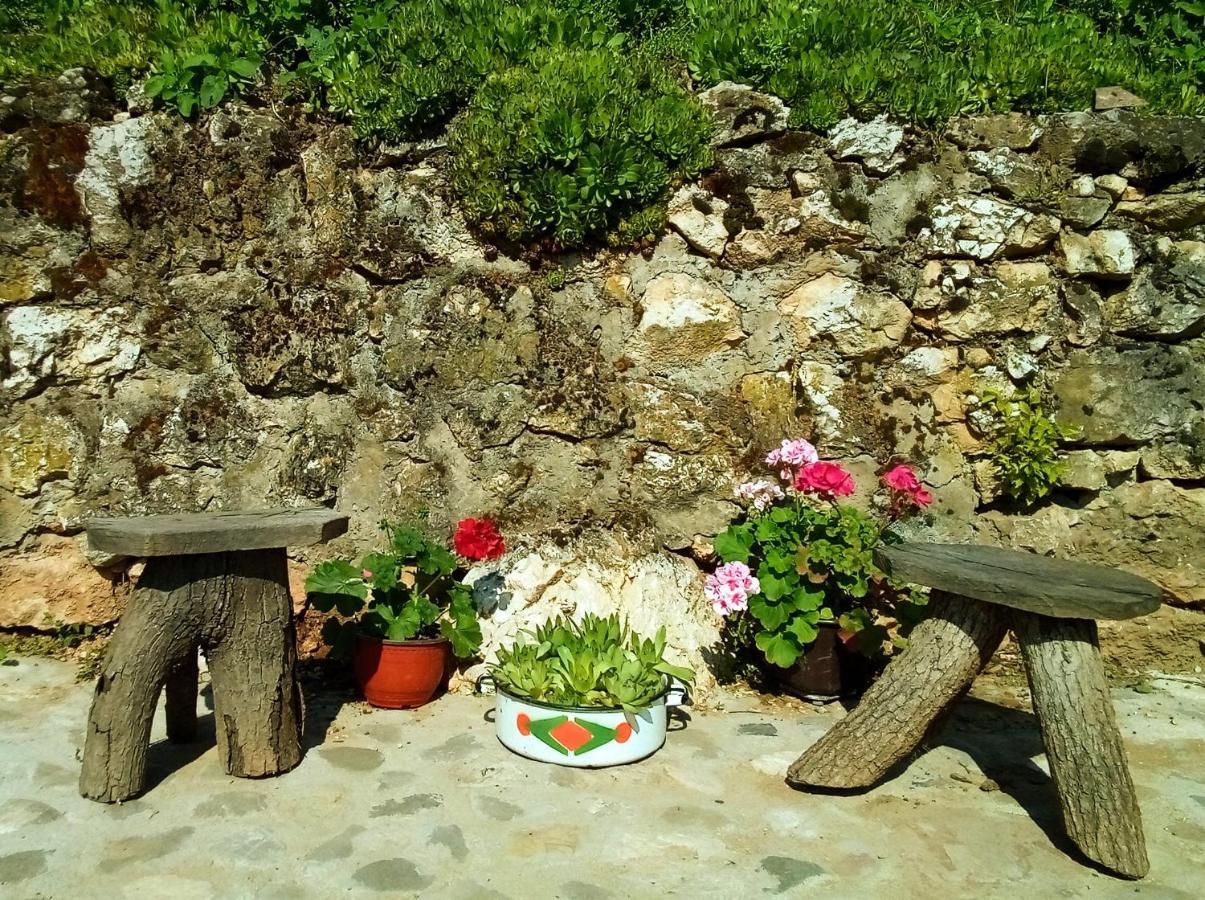 Konak Jerma Pirot Exterior photo