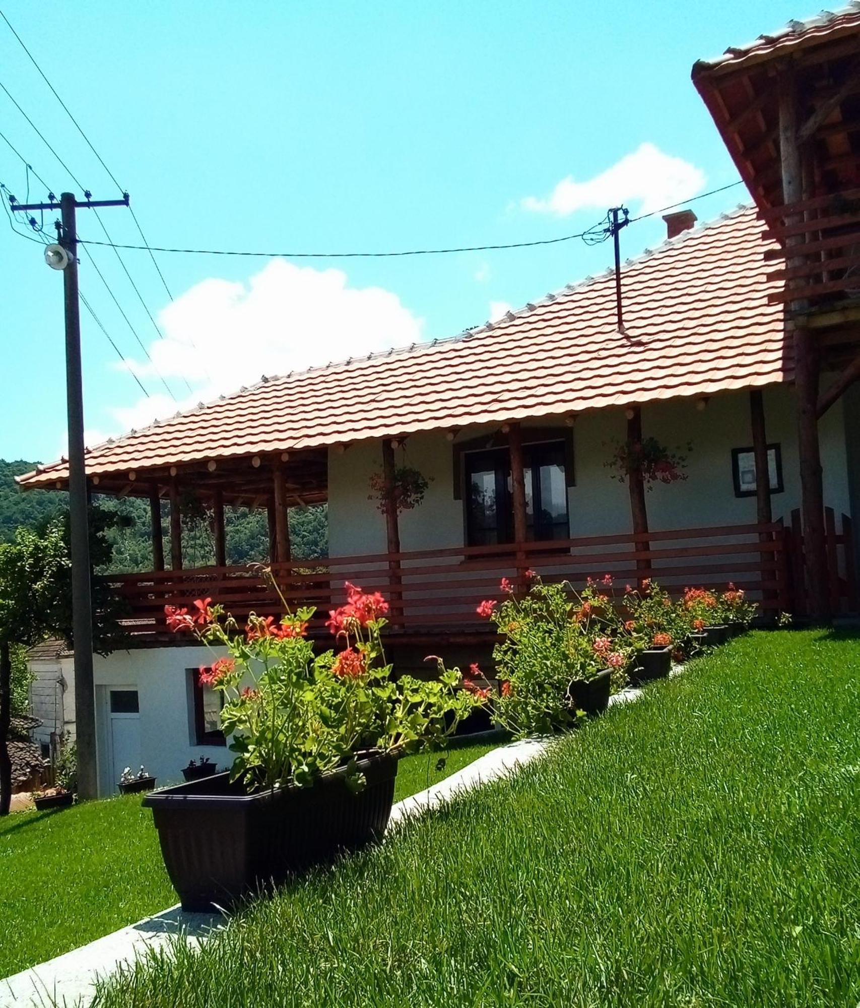 Konak Jerma Pirot Exterior photo